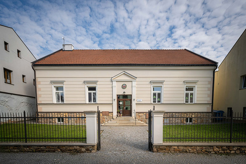 Hlavní budova MŠ Korálky